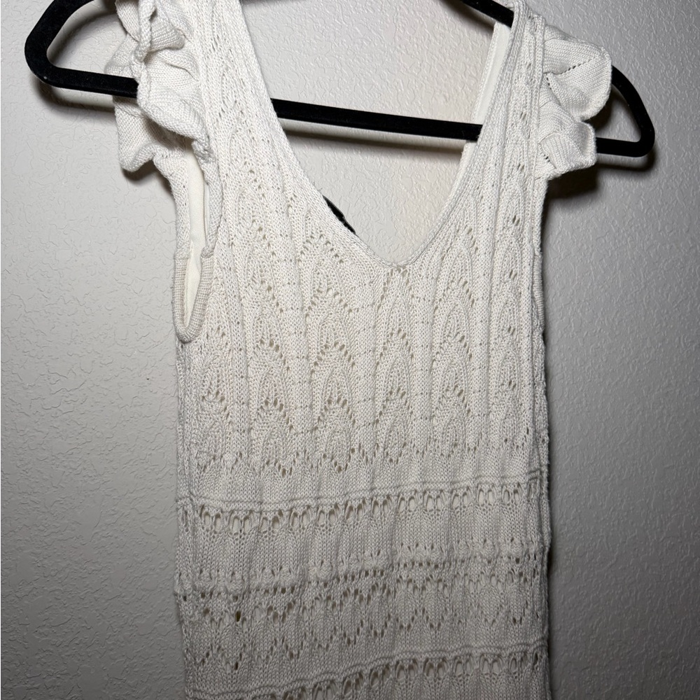 Elegant White Knit Midi Dress